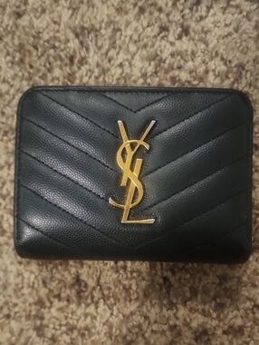 Yves Saint Laurent Black Quilted Leather Card Wallet with Gold YSL Emblem